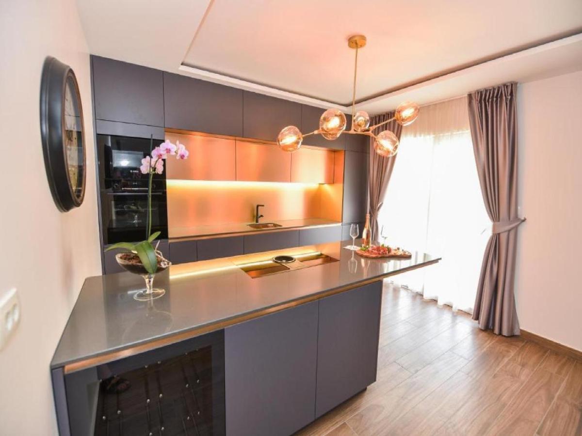 Calypso Royal Apartment 자다르 외부 사진